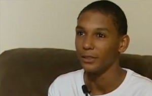 El chico que llora lágrimas de sangre