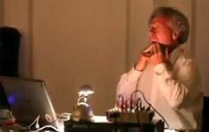 DJ Viagra: el abuelo más marchoso del geriátrico