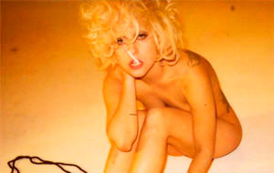 Lady Gaga por Nobuyoshi Araki