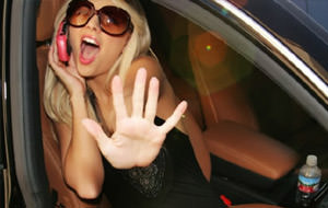Jana haciendo un Britney
