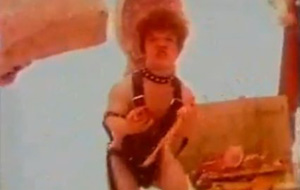 Sex Dwarf, el videoclip más perseguido