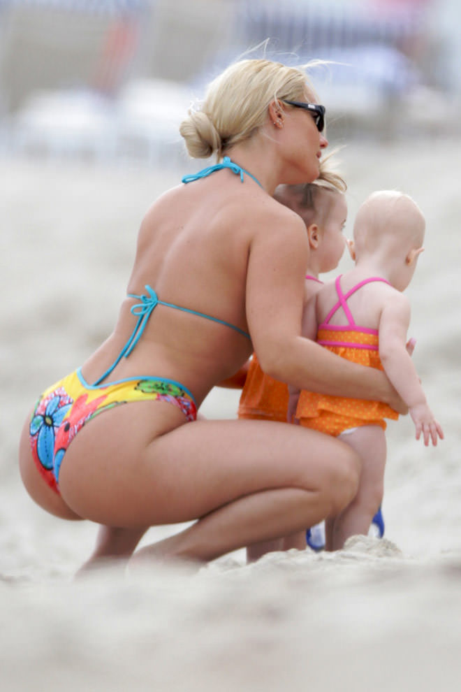 coco_bikini08