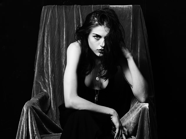 frances-cobain06