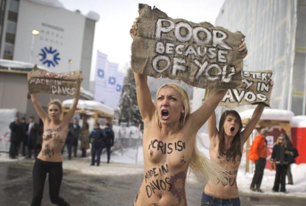 femen-davos10