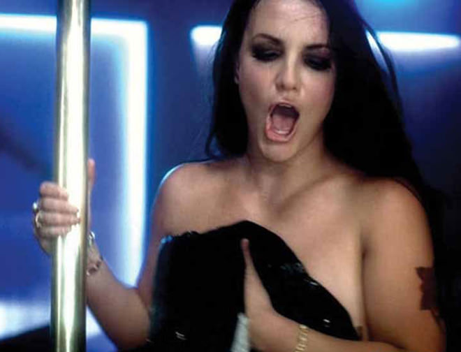 britney_spears_topless07