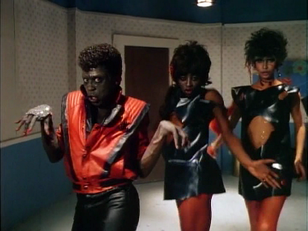 rsz_driller_hallway_dance