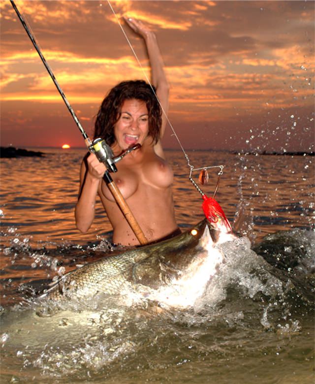 Hot Girl Fishing Naked.